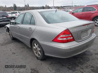 2005 Mercedes-Benz C 240 with VIN WDBRF81J25F609153, listed as a IAAI auction lot 41582984 with 148,546 mi miles and . Bid and sale history available at DreamBid. Image 3.