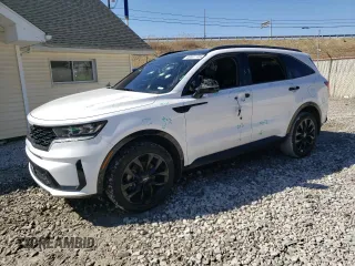 2023 Kia Sorento SX z VIN 5XYRKDLF0PG204665, wystawiony jako Copart lot #48001145 z przebiegiem 18 948 mil mil oraz Szkody całkowita. Historia ofert i sprzedaży dostępna na DreamBid. Obrazek 1.