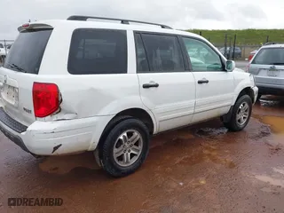 2003 Honda Pilot EX with VIN 2HKYF18583H604491, listed as a IAAI auction lot 41601122 with 342,504 mi miles. Bid and sale history available at carsss.com. Image 4.