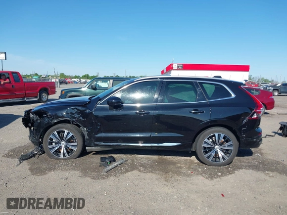 2022 Volvo XC60 Inscription z VIN YV4062RL2N1065356, wystawiony jako IAAI lot #41989735 z przebiegiem 17 013 mil mil oraz . Historia ofert i sprzedaży dostępna na DreamBid. Obrazek 14.