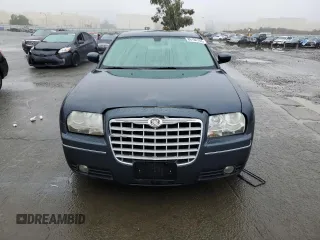 2007 Chrysler 300 Signature with VIN 2C3KA53G07H731193, listed as a Copart auction lot 86184104 with 200,268 mi miles and Clean Title. Bid and sale history available at carsss.com. Image 5.