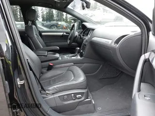 2013 Audi Q7 3.0T S line Prestige with VIN WA1DGAFE9DD015594, listed as a IAAI auction lot 41795868 with 123,525 mi miles. Bid and sale history available at carsss.com. Image 5.