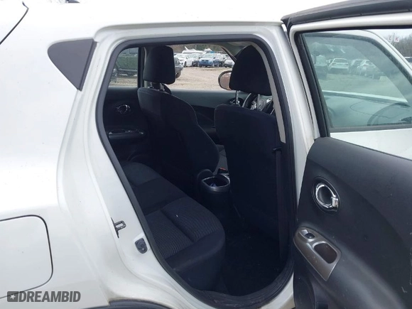 2014 Nissan Juke SL with VIN JN8AF5MV6ET362091, listed as a IAAI auction lot 41904311 with 175,306 mi miles. Bid and sale history available at carsss.com. Image 8.