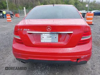 2014 Mercedes-Benz C 250 Sport with VIN WDDGF4HB1EA945105, listed as a IAAI auction lot 42001518 with 84,941 mi miles and . Bid and sale history available at carsss.com. Image 16.