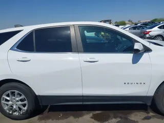 2022 Chevrolet Equinox LT z VIN 3GNAXKEV9NL195100, wystawiony jako IAAI lot #42303867 z przebiegiem 56 963 mil mil oraz . Historia ofert i sprzedaży dostępna na DreamBid. Obrazek 14.