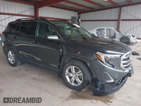 2020 GMC Terrain SLE z VIN 3GKALMEV3LL275686, wystawiony jako IAAI lot #41657384 z przebiegiem 97 501 mil mil oraz . Historia ofert i sprzedaży dostępna na DreamBid. Obrazek 1.