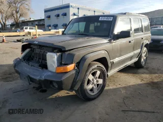 2006 Jeep Commander with VIN 1J8HG48K16C235549, listed as a Copart auction lot 81910624 with 216,503 mi miles and Salvage Title. Bid and sale history available at carsss.com. Image 1.