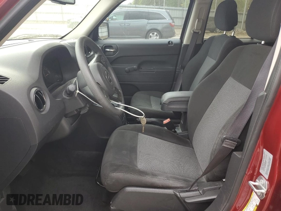 2017 Jeep Patriot Sport with VIN 1C4NJPBA9HD162084, listed as a Copart auction lot 51861695 with 43,228 mi miles and Salvage Title. Bid and sale history available at carsss.com. Image 7.
