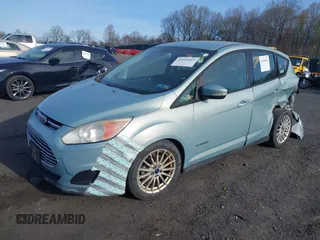 2013 Ford C-Max SE with VIN 1FADP5AU9DL506920, listed as a IAAI auction lot 42105665 with 194,064 mi miles. Bid and sale history available at carsss.com. Image 2.