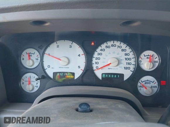 2004 Dodge Ram 2500 SLT with VIN 3D7KA28C24G206475, listed as a IAAI auction lot 41598226 with 312,192 mi miles. Bid and sale history available at carsss.com. Image 7.