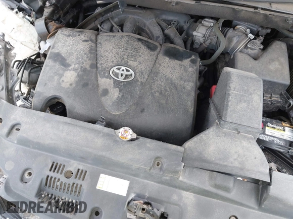 2019 Toyota Highlander SE with VIN 5TDJZRFH6KS716980, listed as a IAAI auction lot 42020293 with Not provided miles and . Bid and sale history available at DreamBid. Image 10.