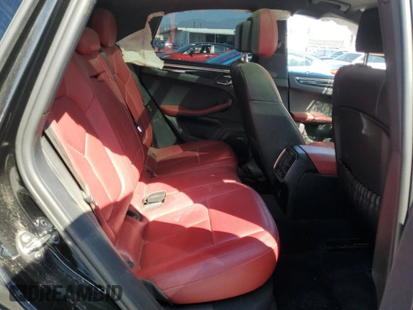 2023 Porsche Macan with VIN WP1AA2A50PLB01554, listed as a Copart auction lot 44022365 with 31,549 mi miles and Salvage title. Bid and sale history available at DreamBid. Image 11.