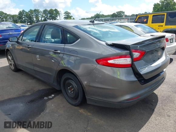 2013 Ford Fusion SE z VIN 3FA6P0HR1DR161025, wystawiony jako IAAI lot #42783917 z przebiegiem 172 329 mil mil oraz . Historia ofert i sprzedaży dostępna na DreamBid. Obrazek 3.