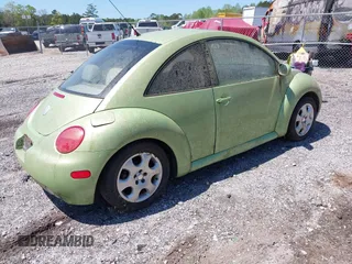 2003 Volkswagen New Beetle Coupe GLS with VIN 3VWCK21C13M406167, listed as a IAAI auction lot 41995409 with 1 mi miles. Bid and sale history available at carsss.com. Image 4.