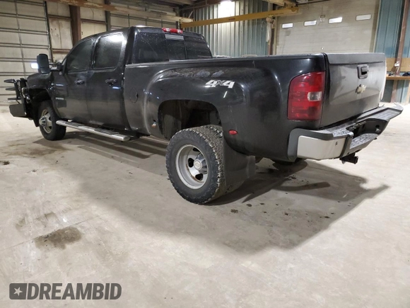 2008 Chevrolet Silverado 3500HD DRW LTZ with VIN 1GCJK33678F146002, listed as a Copart auction lot 85663514 with 231,546 mi miles and Salvage Title. Bid and sale history available at carsss.com. Image 2.