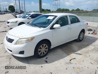 2010 Toyota Corolla z VIN 1NXBU4EE0AZ198321, wystawiony jako IAAI lot #42768590 z przebiegiem 149 543 mil mil oraz . Historia ofert i sprzedaży dostępna na DreamBid. Obrazek 2.