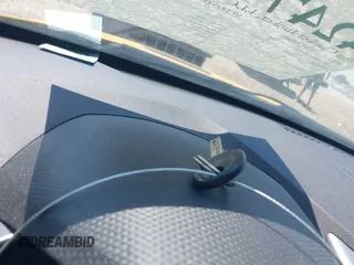 2012 Hyundai Veloster w/Gray Int с VIN KMHTC6AD9CU074244, выставлен на аукционе IAAI как лот 42471609 с пробегом 117 402 миль миль и . История ставок и продаж доступна на DreamBid. Изображение 11.