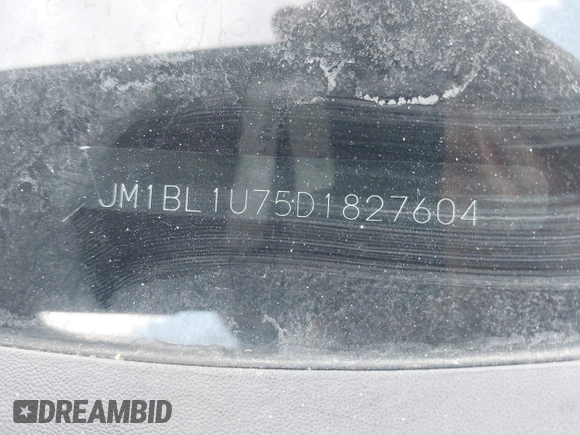2013 Mazda 3 i Sport with VIN JM1BL1U75D1827604, listed as a IAAI auction lot 42240344 with 18,526 mi miles and . Bid and sale history available at DreamBid. Image 9.