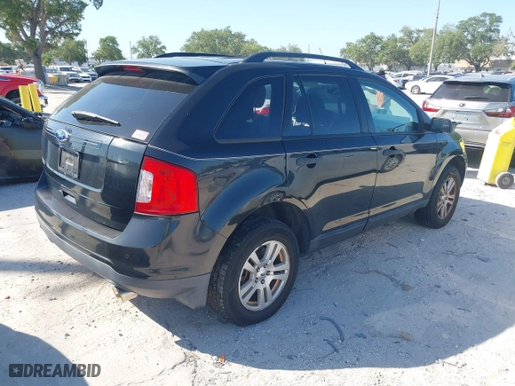 2012 Ford Edge SE with VIN 2FMDK3GC0CBA57889, listed as a IAAI auction lot 42074102 with 173,576 mi miles. Bid and sale history available at carsss.com. Image 4.