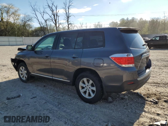 2013 Toyota Highlander with VIN 5TDZA3EH1DS034519, listed as a Copart auction lot 55595415 with Not Provided miles and Non Repairable. Bid and sale history available at DreamBid. Image 2.