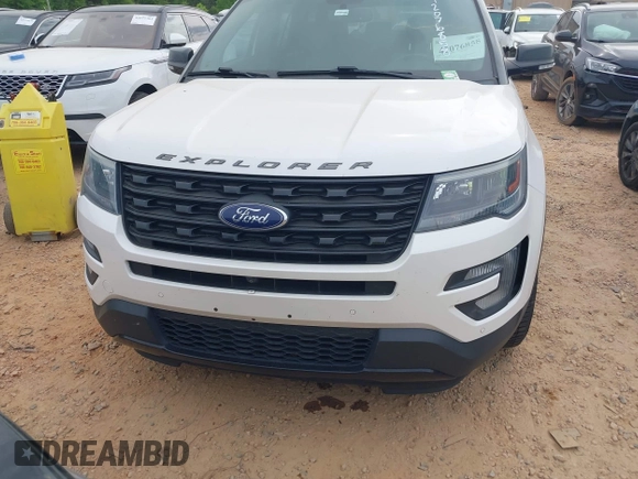 2016 Ford Explorer Sport with VIN 1FM5K8GT1GGB31627, listed as a IAAI auction lot 42076858 with 114,505 mi miles and . Bid and sale history available at carsss.com. Image 12.