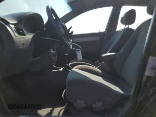 2008 Suzuki Forenza z VIN KL5JD56ZX8K974392, wystawiony jako Copart lot #64694854 z przebiegiem 145 180 mil mil oraz Szkoda całkowita • Salvage title. Historia ofert i sprzedaży dostępna na DreamBid. Obrazek 7.