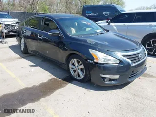 2013 Nissan Altima 2.5 SV with VIN 1N4AL3AP1DC156308, listed as a IAAI auction lot 41926267 with 190,836 mi miles. Bid and sale history available at carsss.com. Image 1.