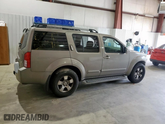 2005 Nissan Pathfinder LE with VIN 5N1AR18U45C705005, listed as a Copart auction lot 61138245 with 156,966 mi miles and Salvage title. Bid and sale history available at DreamBid. Image 3.