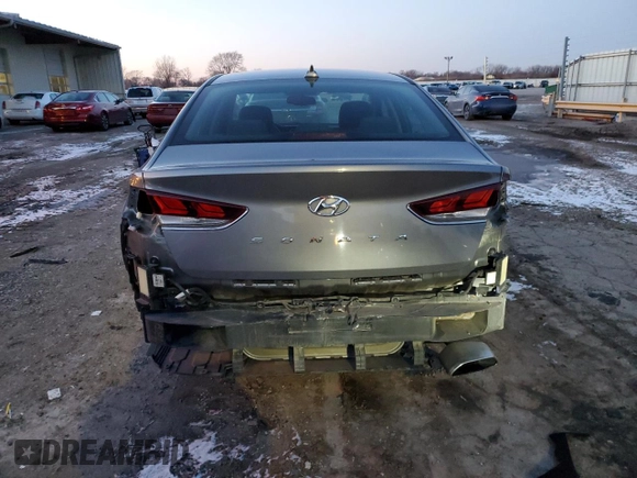 2018 Hyundai Sonata Sport Plus with VIN 5NPE34AF3JH628985, listed as a Copart auction lot 84901014 with 81,049 mi miles and Salvage Title. Bid and sale history available at DreamBid. Image 6.