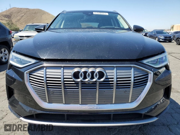 2019 Audi e-tron Prestige with VIN WA1VAAGEXKB021854, listed as a Copart auction lot 65940923 with 40,753 mi miles. Bid and sale history available at carsss.com. Image 5.