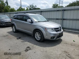 2019 Ford Explorer Limited z VIN 1FM5K7F8XKGA11521, wystawiony jako Copart lot #59128075 z przebiegiem 123 704 mil mil oraz Szkoda całkowita • Salvage title. Historia ofert i sprzedaży dostępna na DreamBid. Obrazek 4.