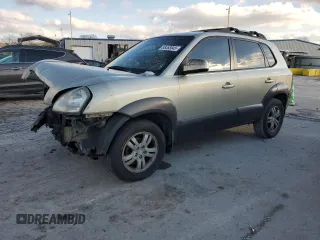 2006 Hyundai Tucson GLS with VIN KM8JN12D56U393888, listed as a Copart auction lot 88468845 with 310,864 mi miles and Clean Title. Bid and sale history available at carsss.com. Image 1.