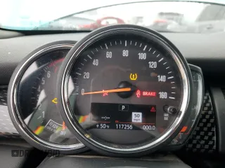 2019 MINI Convertible Cooper S z VIN WMWWG9C56K3E40260, wystawiony jako Copart lot #82885464 z przebiegiem 117 256 mil mil oraz Szkoda całkowita • Salvage title. Historia ofert i sprzedaży dostępna na DreamBid. Obrazek 9.