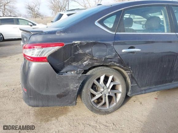 2013 Nissan Sentra SV with VIN 3N1AB7AP1DL694664, listed as a IAAI auction lot 41545916 with 75,277 mi miles. Bid and sale history available at carsss.com. Image 6.