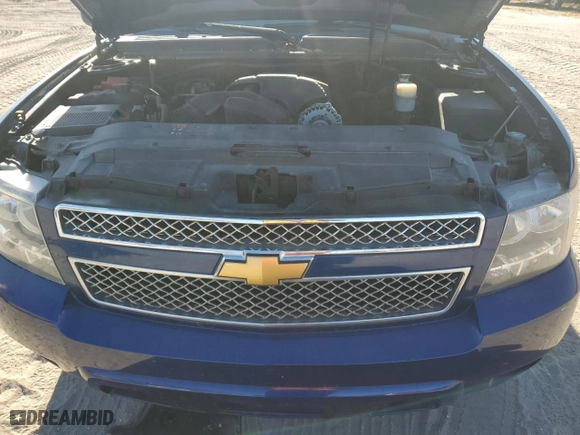 2013 Chevrolet Avalanche LS with VIN 3GNMCEE04DG116955, listed as a Copart auction lot 83069414 with 141,349 mi miles and Clean Title. Bid and sale history available at carsss.com. Image 11.