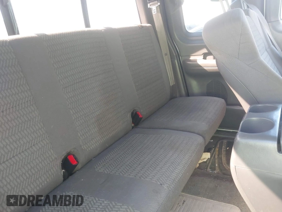 2002 Ford F-150 XL with VIN 1FTRX17L32NA13159, listed as a IAAI auction lot 41653814 with 435,395 mi miles. Bid and sale history available at carsss.com. Image 8.