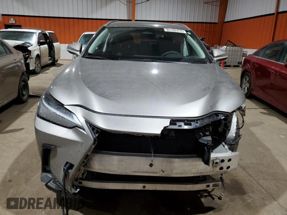 2022 Lexus NX 250 z VIN 2T2ADCEZ1NC002270, wystawiony jako Copart lot #89182415 z przebiegiem 41 434 mil mil oraz Szkoda całkowita • Salvage title. Historia ofert i sprzedaży dostępna na DreamBid. Obrazek 5.