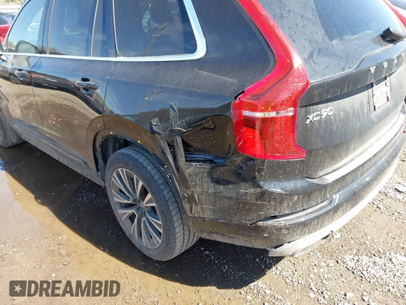 2021 Volvo XC90 Momentum with VIN YV4102PKXM1741082, listed as a IAAI auction lot 41803261 with 42,986 mi miles. Bid and sale history available at carsss.com. Image 6.