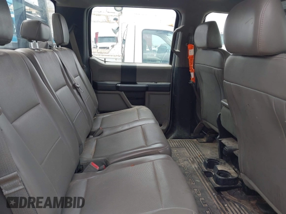 2019 Ford F-250 XL with VIN 1FT7W2A62KEC45366, listed as a IAAI auction lot 42549198 with 111,729 mi miles and . Bid and sale history available at DreamBid. Image 7.
