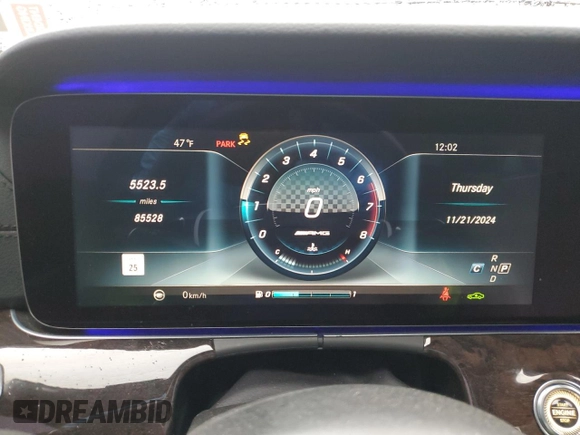 2017 Mercedes-Benz E-Class AMG E 43 with VIN WDDZF6EBXHA163981, listed as a Copart auction lot 80611534 with 85,528 mi miles and Salvage Title. Bid and sale history available at carsss.com. Image 9.