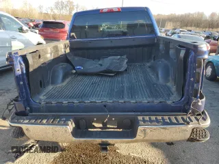 2014 GMC Sierra 1500 SLT z VIN 3GTU2VEJ6EG339472, wystawiony jako Copart lot #81467004 z przebiegiem 162 067 mil mil oraz Szkoda całkowita • Salvage title. Historia ofert i sprzedaży dostępna na DreamBid. Obrazek 6.