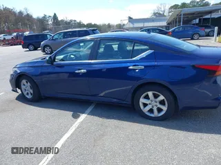 2019 Nissan Altima 2.5 S with VIN 1N4BL4BV4KC107074, listed as a IAAI auction lot 41972584 with 112,607 mi miles. Bid and sale history available at carsss.com. Image 14.