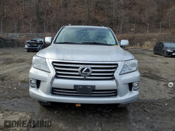 2013 Lexus LX 570 with VIN JTJHY7AX3D4113081, listed as a Copart auction lot 86728574 with Not provided miles and Salvage title. Bid and sale history available at DreamBid. Image 5.