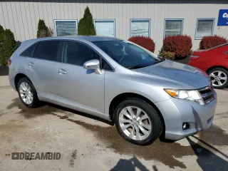 2013 Toyota Venza LE z VIN 4T3ZA3BB3DU069660, wystawiony jako Copart lot #52556535 z przebiegiem 153 104 mil mil oraz Nie do naprawy • Non repairable. Historia ofert i sprzedaży dostępna na DreamBid. Obrazek 4.