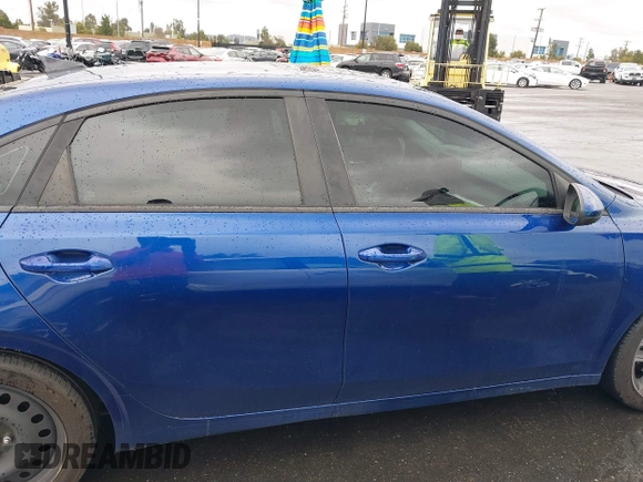 2019 Kia Forte S with VIN 3KPF34AD8KE022803, listed as a IAAI auction lot 41804321 with 80,456 mi miles. Bid and sale history available at carsss.com. Image 13.