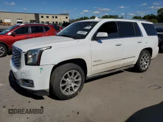 2019 GMC Yukon Denali with VIN 1GKS1CKJ0KR381817, listed as a Copart auction lot 71456204 with 81,965 mi miles and Clean Title. Bid and sale history available at carsss.com. Image 1.