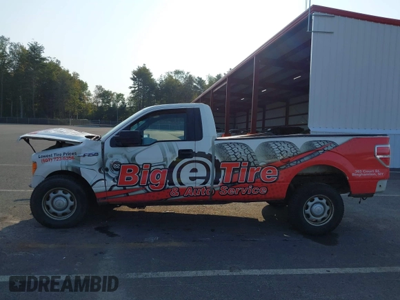 2013 Ford F-150 XL with VIN 1FTNF1CF8DKF22685, listed as a IAAI auction lot 40300889 with 212,575 mi miles. Bid and sale history available at carsss.com. Image 15.