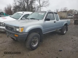 1989 Toyota Pickup DLX z VIN JT4VN13DXK5006390, wystawiony jako Copart lot #81035054 z przebiegiem 232 841 mil mil oraz Szkoda całkowita • Salvage title. Historia ofert i sprzedaży dostępna na DreamBid. Obrazek 1.