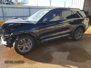 2023 Ford Explorer XLT z VIN 1FMSK8DH1PGB80247, wystawiony jako Copart lot #87735765 z przebiegiem Nie podano mil oraz Szkoda całkowita • Salvage title. Historia ofert i sprzedaży dostępna na DreamBid. Obrazek 1.