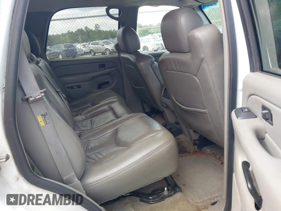 2005 Chevrolet Tahoe LT z VIN 1GNEC13T15J198864, wystawiony jako IAAI lot #42306809 z przebiegiem 317 907 mil mil oraz . Historia ofert i sprzedaży dostępna na DreamBid. Obrazek 8.